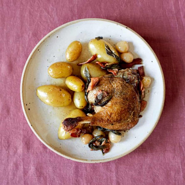 Slow-roast duck legs with bacon and onions