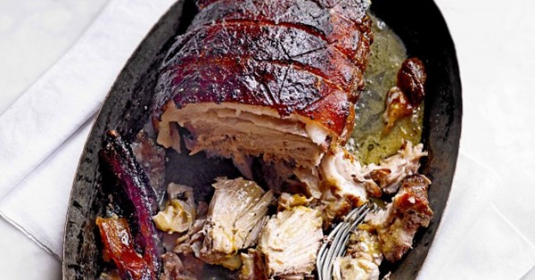 Slow-roast pork with chilli and orange