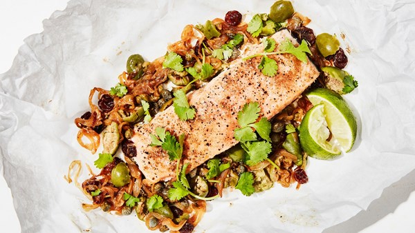 Slow-roasted salmon in parchment paper