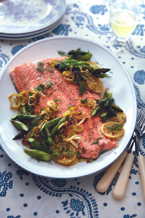 Slow-roasted salmon with lemony leeks & asparagus