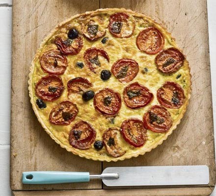 Slow-roasted tomato and Gruyère tart