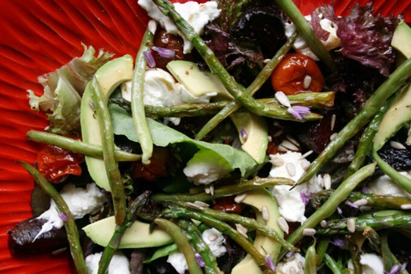Slow-roasted vine tomato and beetroot salad