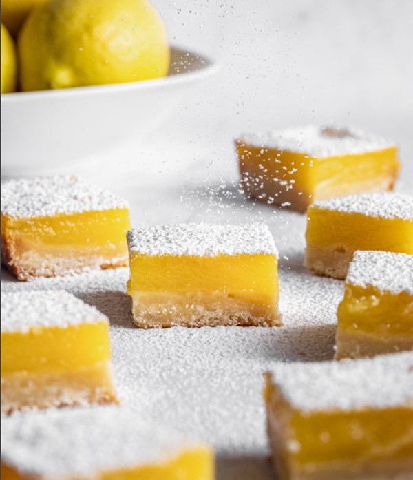 Small-batch lemon bars