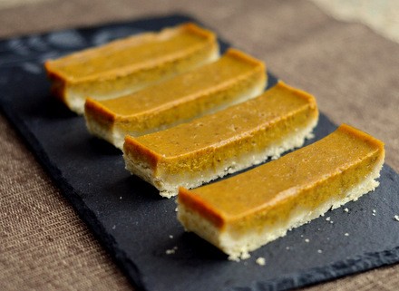 Small batch pumpkin pie bars