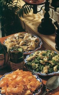 Small shells with broccoli and anchovy sauce (Conchigliette con i broccoli e le acciughe)