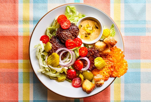 Smashburger salad