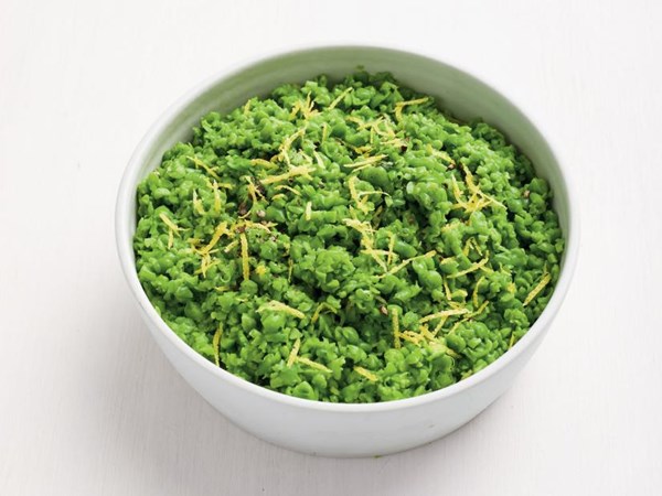 Smashed buttery peas