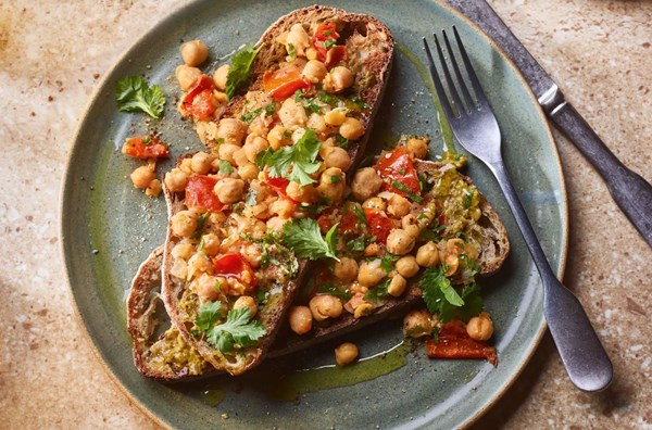 Smashed chickpea & green harissa toasts