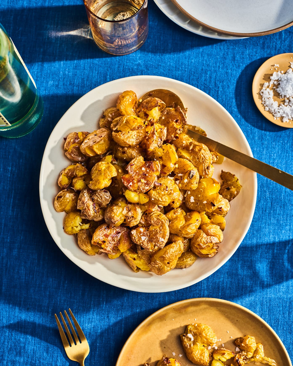 Smashed garlicky potatoes
