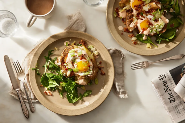 Smashed potatoes with bacon & eggs