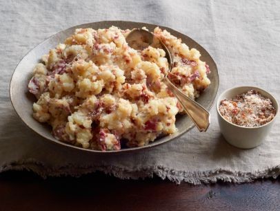 Smashed potatoes with bacon salt