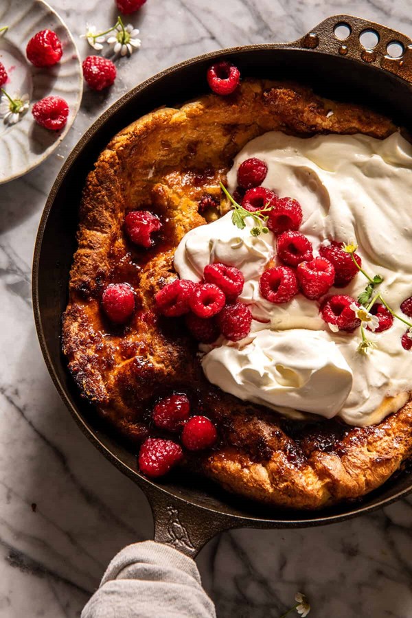 Smashed raspberry Dutch baby
