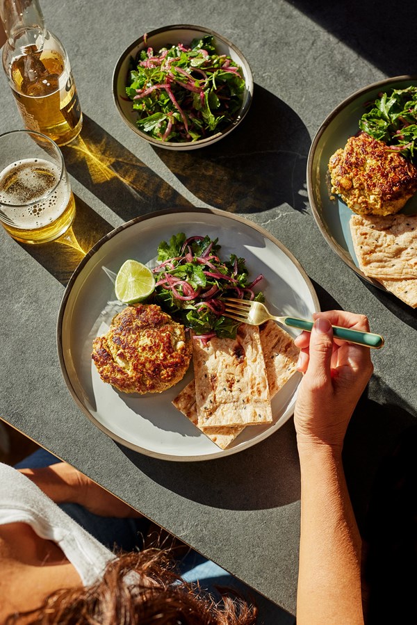 Smashed turkey burgers with sumac onions & parsley