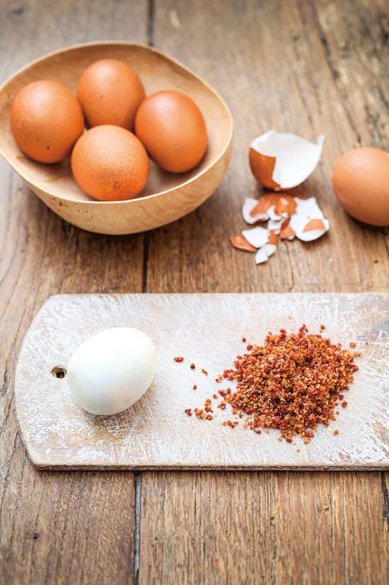 Smoked bacon salt