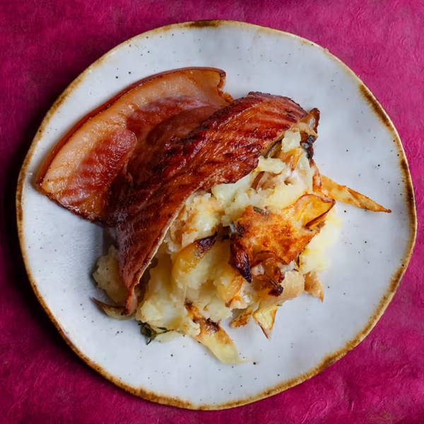 Smoked bacon with cheddar and onion mash
