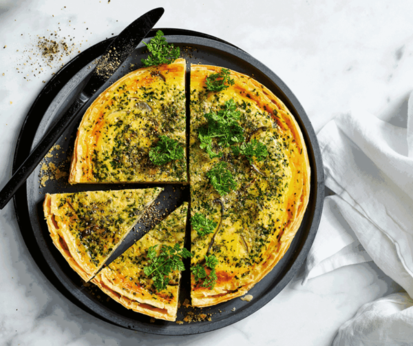 Smoked cheddar and onion quiche