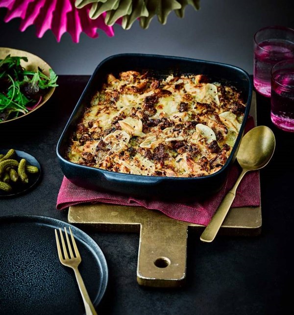 Smoked chicken and leek sourdough 'tartiflette'