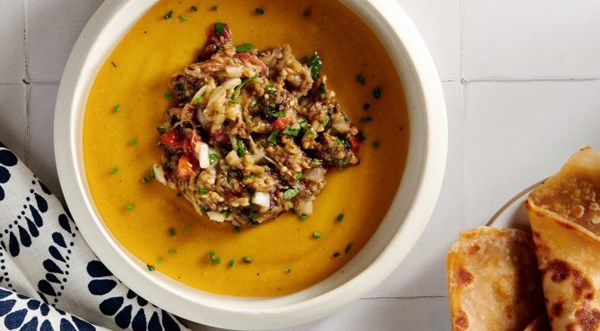 Smoked eggplant with yellow split peas (Baigan choka and dhal) [Salmah Hack]