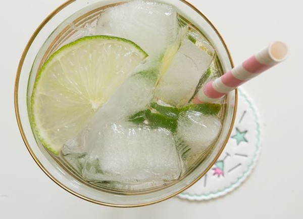 Smoked gin and tonic