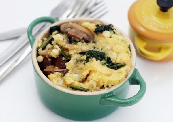  Smoked Gruyère grits with dandelion greens, mushrooms and corn 