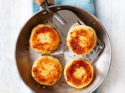 Smoked haddock and chive fishcakes