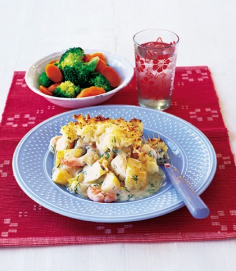 Smoked haddock, cod and prawn pie