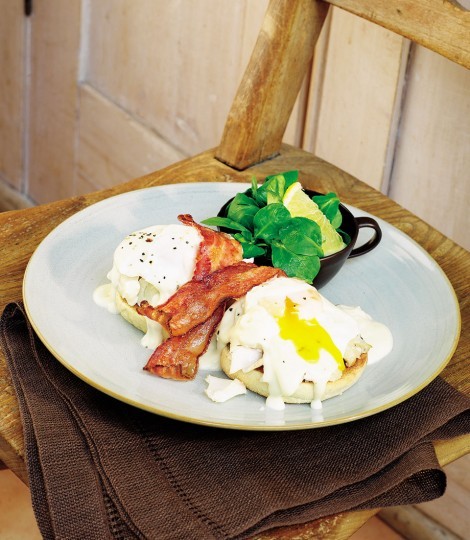 Smoked haddock eggs Benedict
