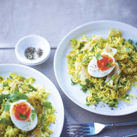 Smoked haddock kedgeree with pilau and parsley