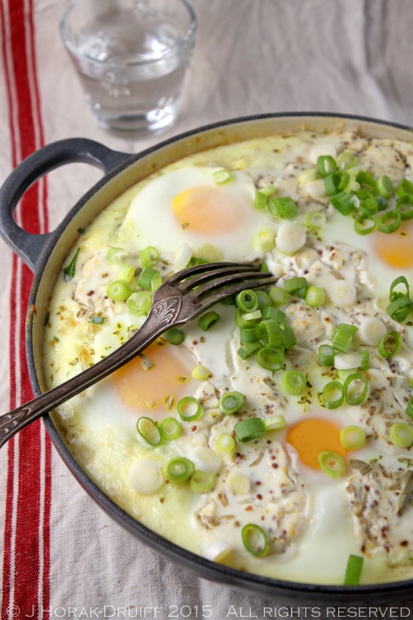 Smoked haddock, spinach & egg skillet