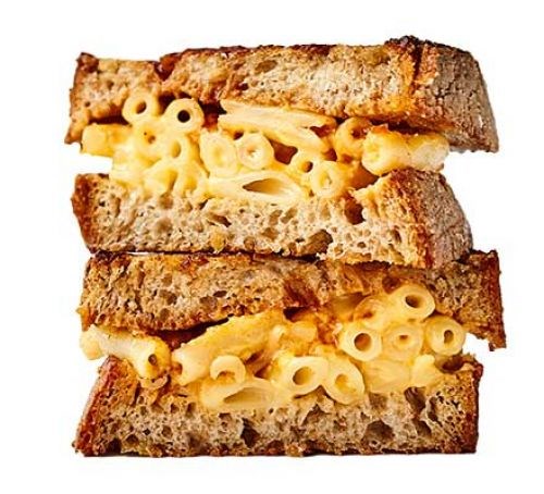 Smoked mac 'n' cheese toastie