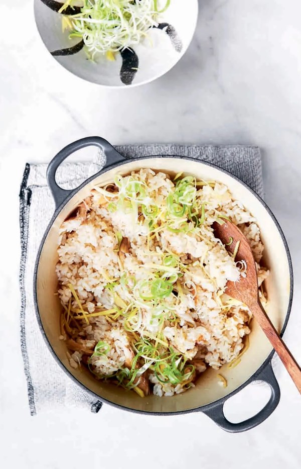 Smoked mackerel and ginger Japanese pilaf