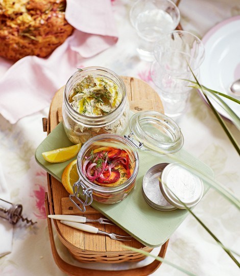 Smoked mackerel pâté with rainbow pickles