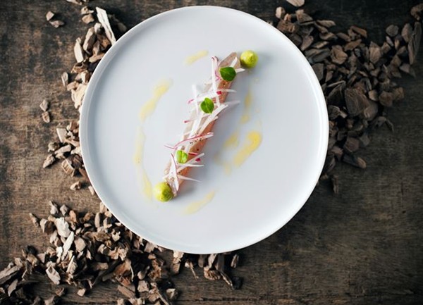 Smoked mackerel with avocado and bergamot