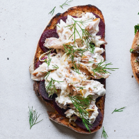 Smoked mackerel with horseradish and beetroot on rye