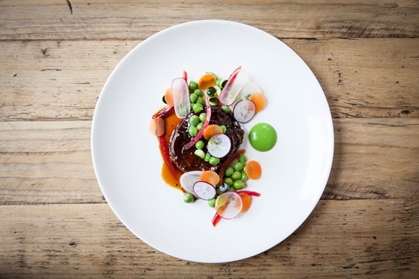  Smoked ox tongue, peas, pickled vegetables