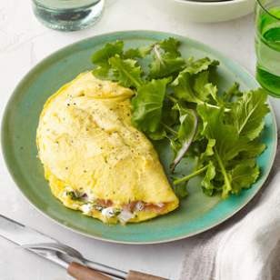 Smoked salmon & cream cheese omelet