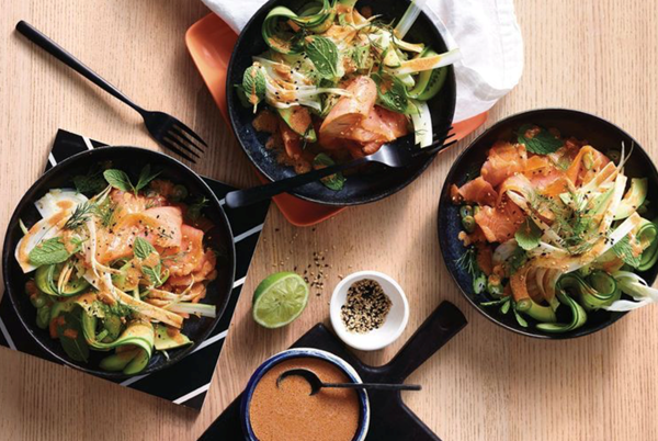 Smoked salmon and fennel salad with creamy paprika dressing