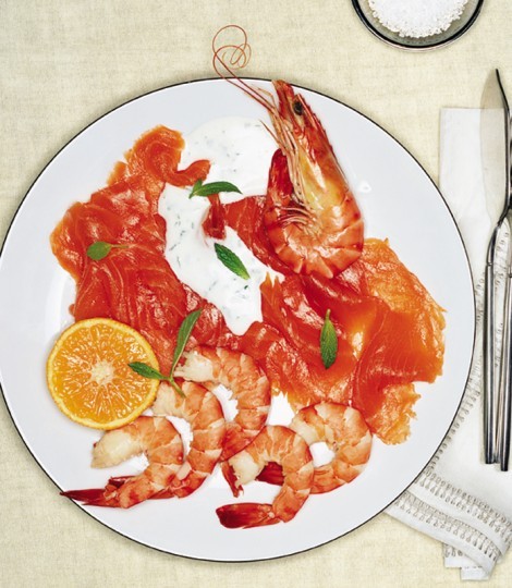 Smoked salmon and fresh prawn platter with mint and orange dressing