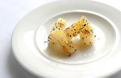 Smoked salmon and lemon infused salsify