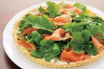 Smoked salmon and rocket tart