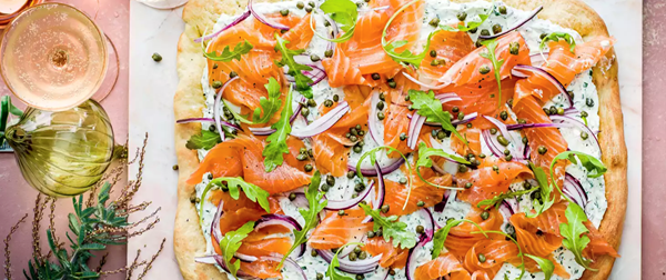 Smoked salmon breakfast flatbread