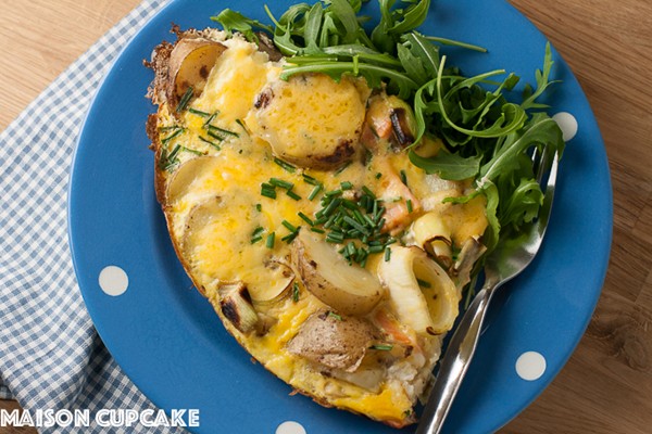 Smoked salmon frittata with regis stone frying pan