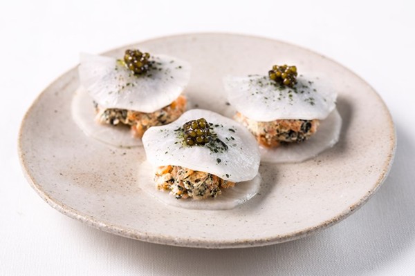 Smoked salmon, nori and mooli canapés
