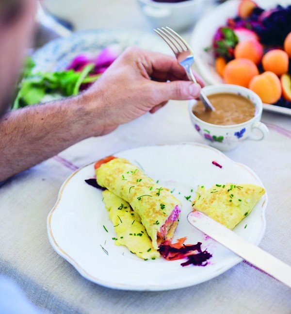 Smoked salmon omelet with goat cheese and beet relish
