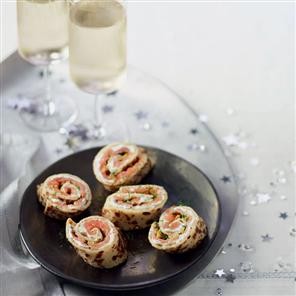 Smoked salmon pancake wraps