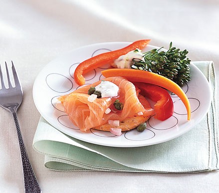 Smoked salmon platter with dill sour cream