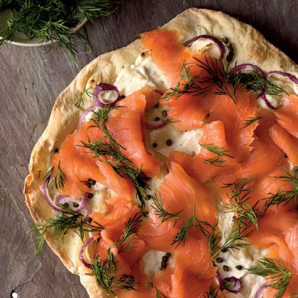 Smoked salmon thin-crust pizza