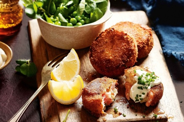 Smoked trout fishcakes with pea & watercress salad