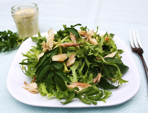 Smoked trout salad with apples, fennel and creamy horseradish dressing