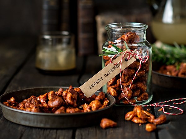Smokey cashews